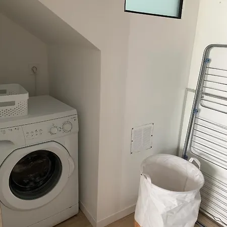 Agreable Maison De Clim/piscine/jardin Nîmes