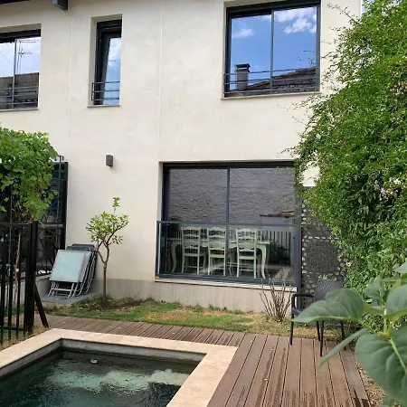 Agreable Maison De Clim/piscine/jardin Villa Nimes