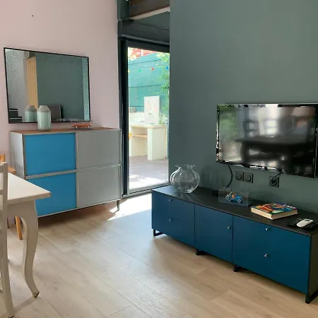 Agreable Maison De Clim/piscine/jardin Villa Nimes