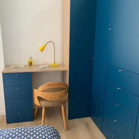 Agreable Maison De Clim/piscine/jardin Nîmes